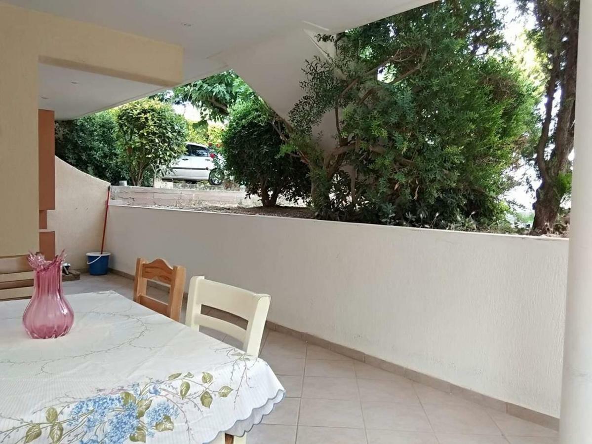 Stavros Apartments Artemida  Bagian luar foto